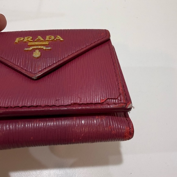 Prada Vitello Hot Pink Compact Wallet - Picture 6 of 10